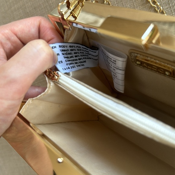 Aldo Gold Clutch - Picture 4 of 8